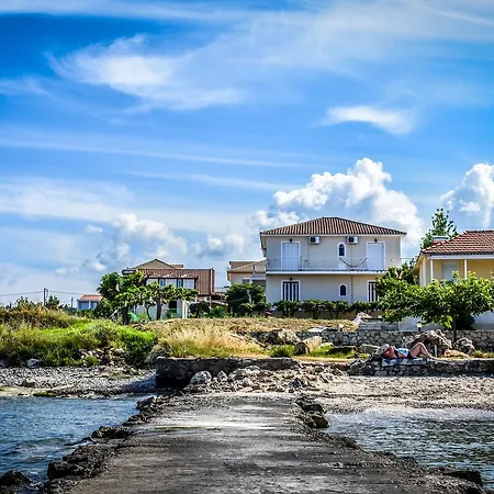 Holiday home Pelagion Ii Sea Coral - Beachfront Kypseli