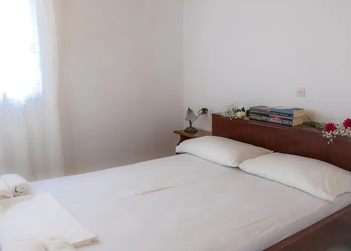 Дом отдыха Pelagion Sea Coral - Beachfront *